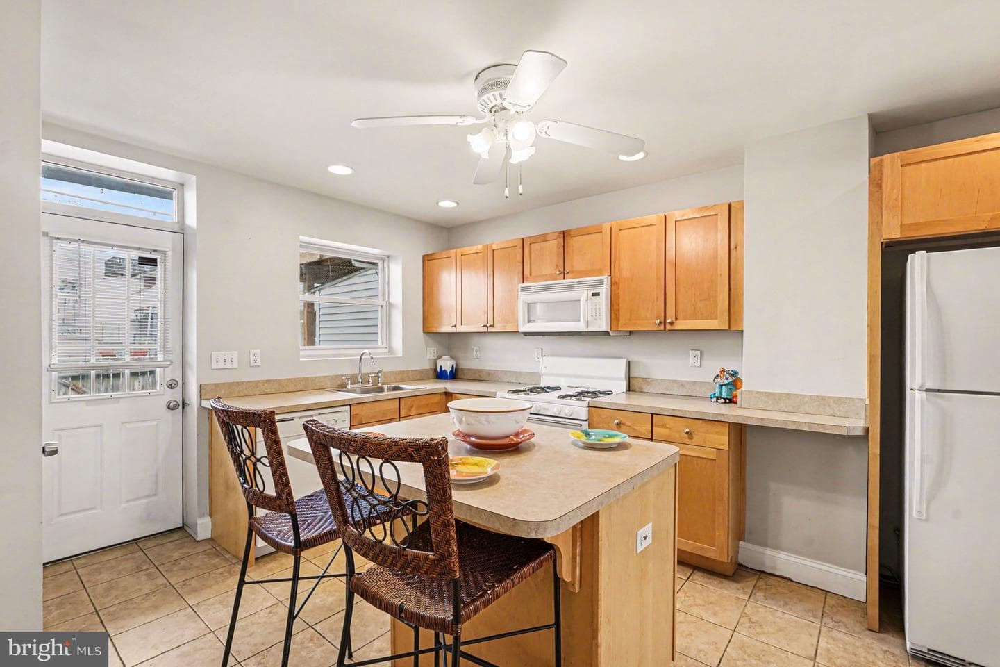 3820 Hudson Street photo 11