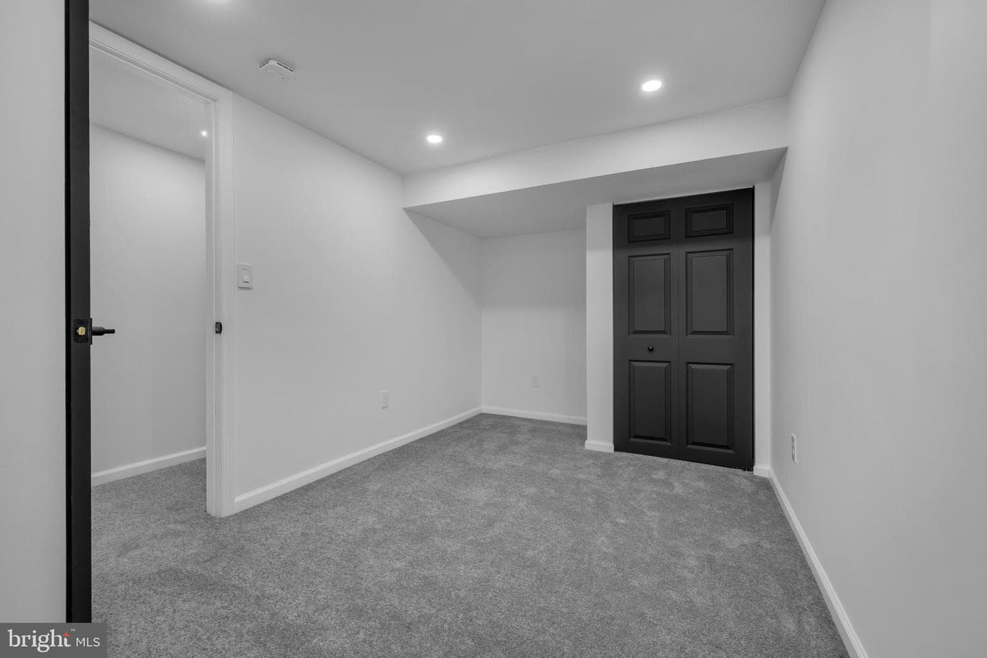 1537 Stonewood Road photo 35