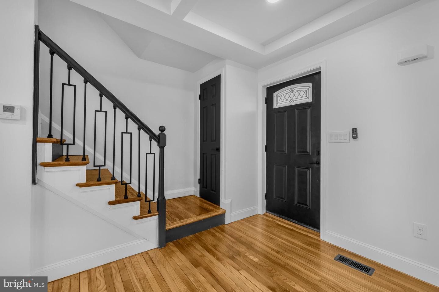 1537 Stonewood Road photo 5