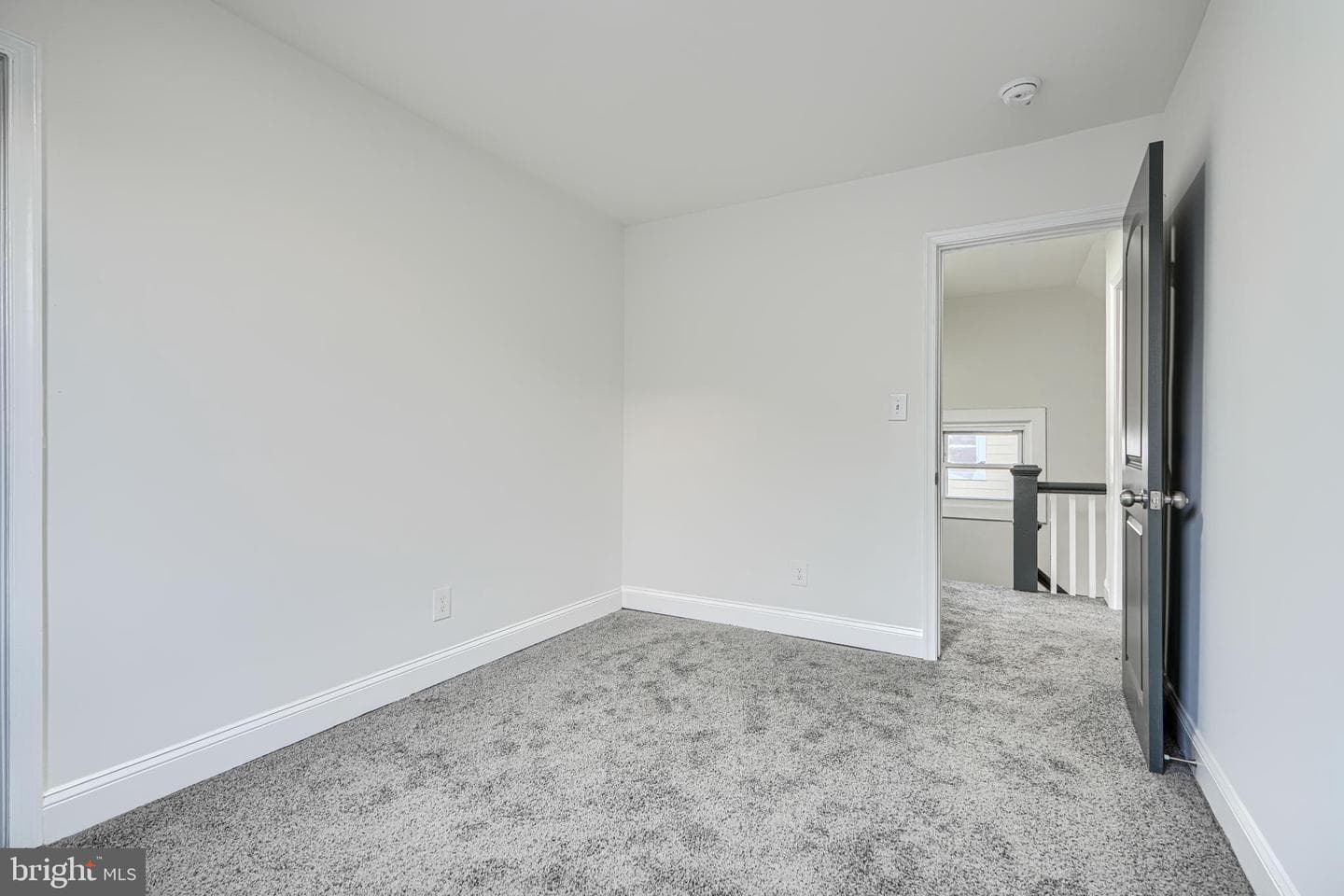 612 Woodbourne Avenue photo 23