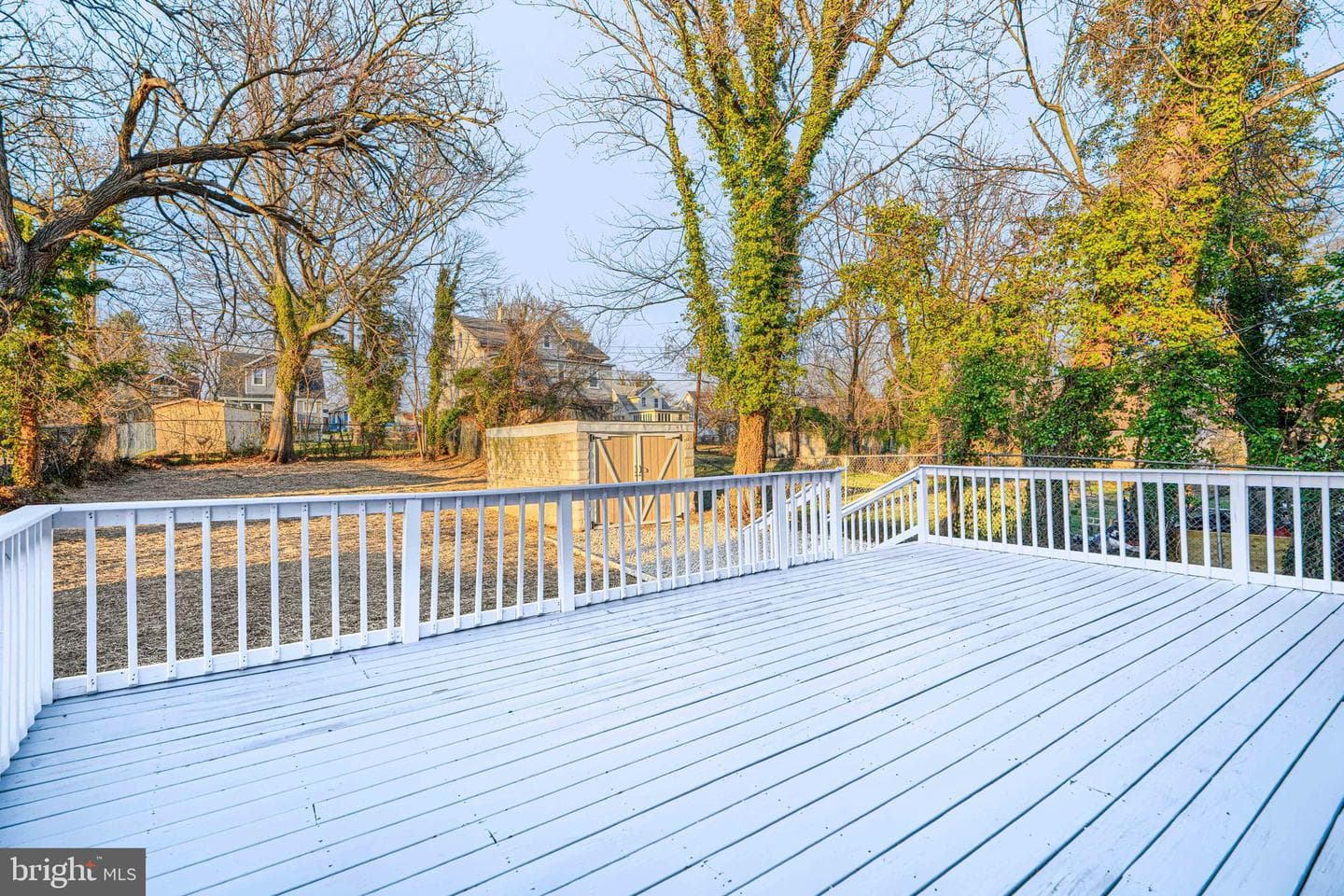 612 Woodbourne Avenue photo 36