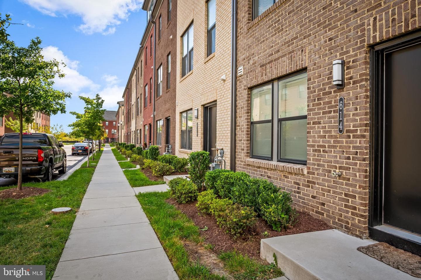 657 Mozart Way photo 30