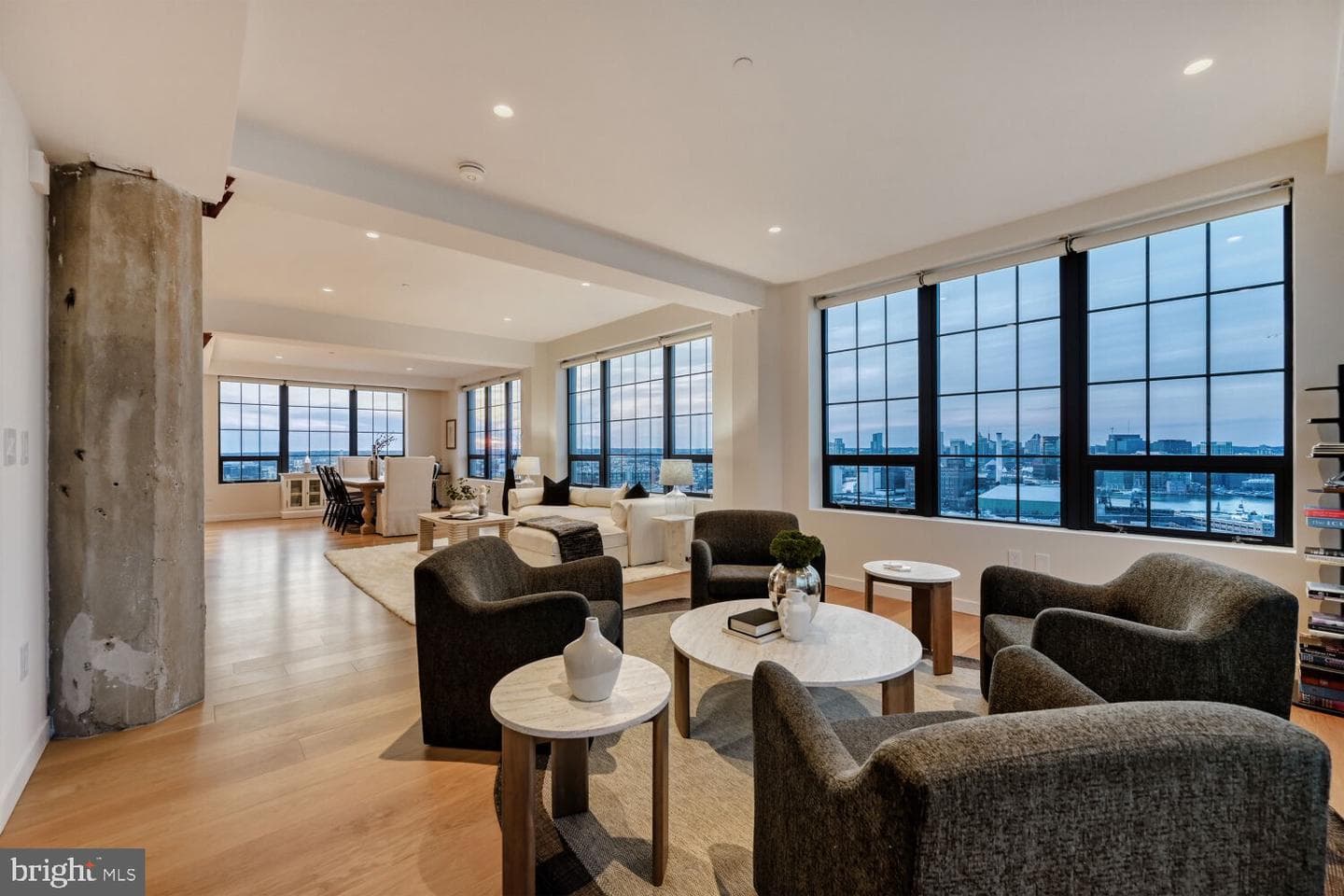 1200 Steuart Street #1811 photo 15
