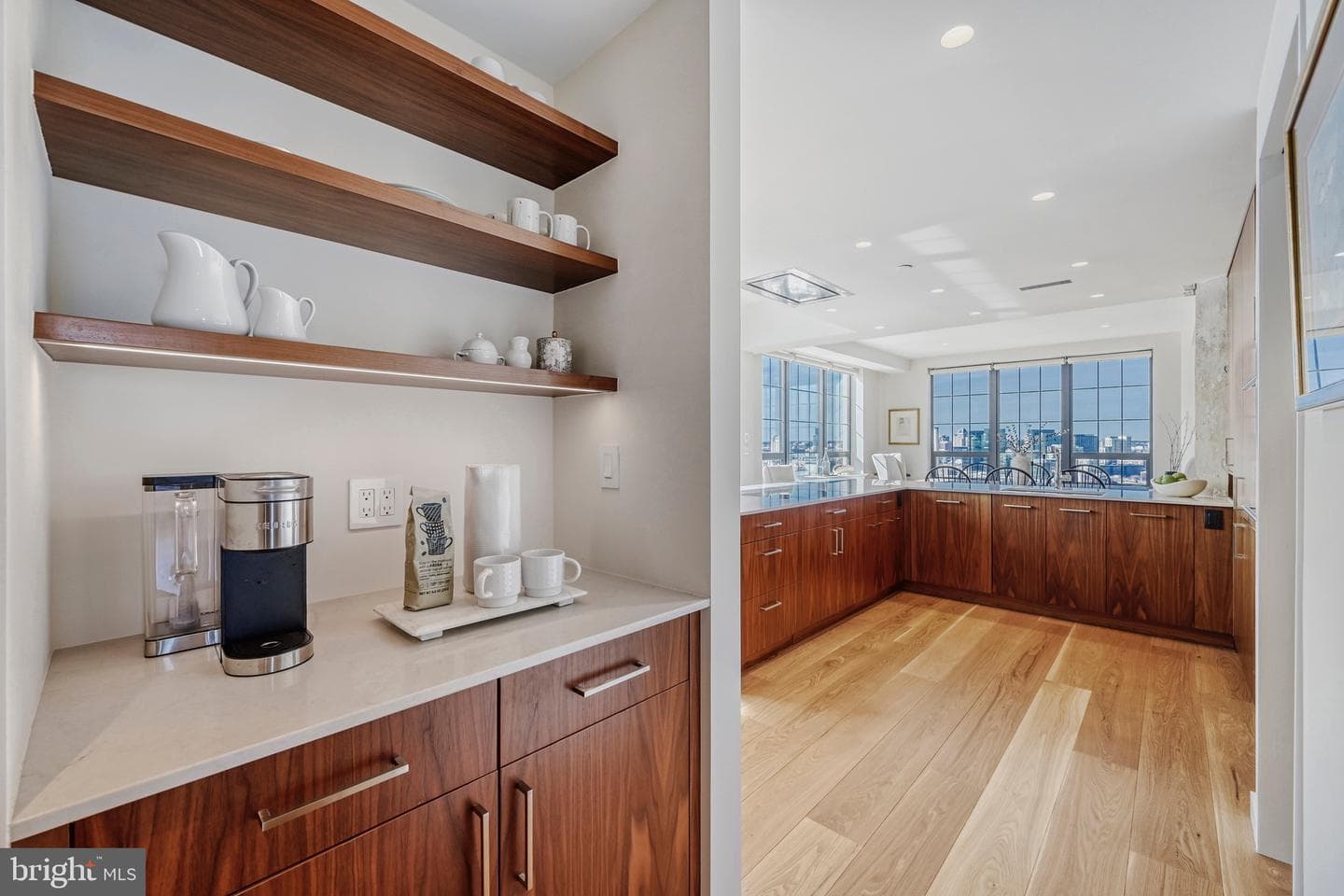 1200 Steuart Street #1811 photo 18