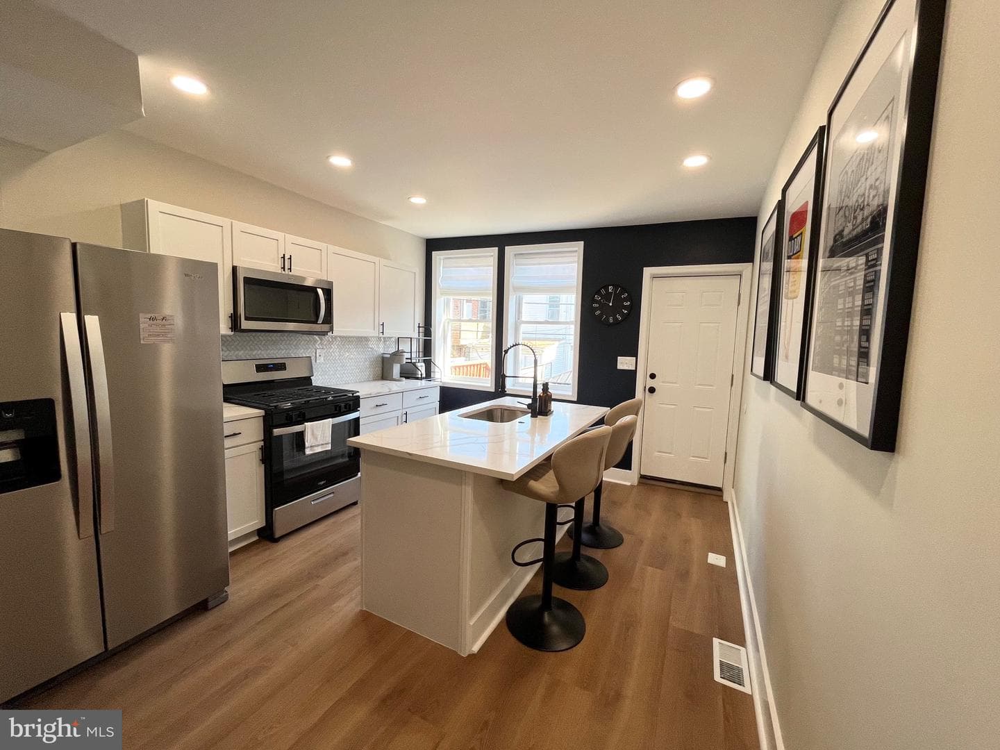 129 N Rose Street photo 4