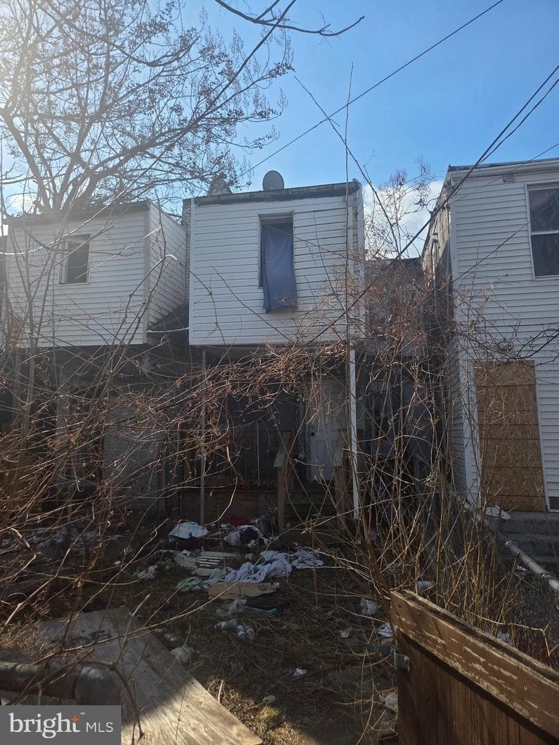 305 S Pulaski Street photo 10