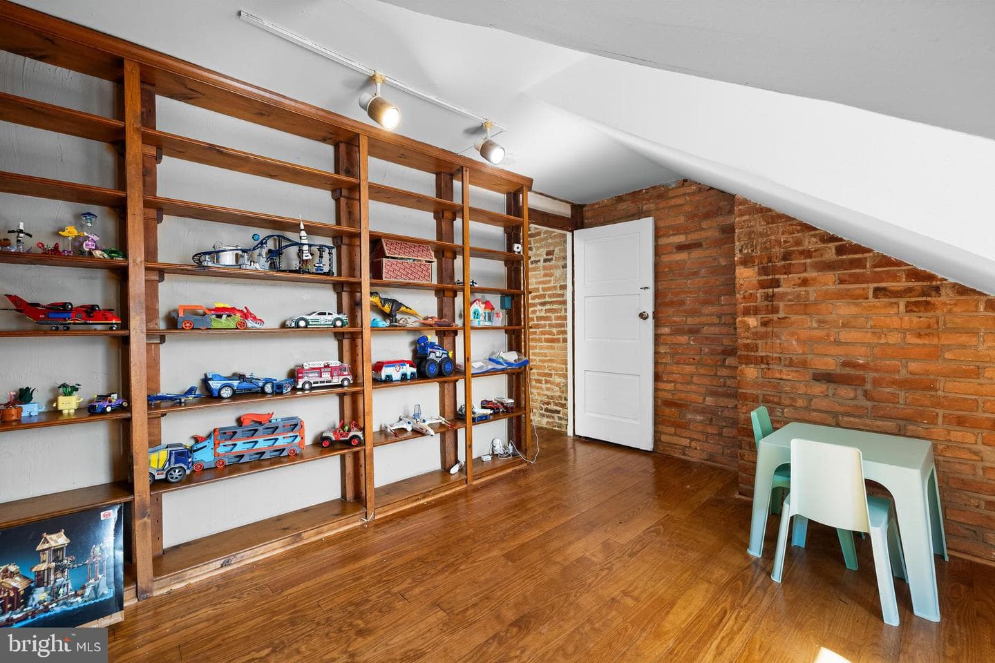 624 Washington Boulevard photo 38