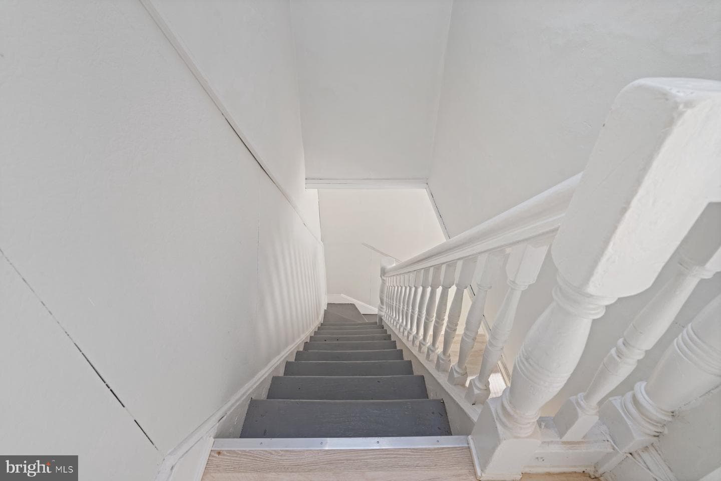 1934 W Lafayette Avenue photo 3