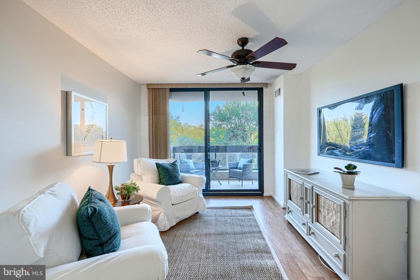 4100 N Charles Street #412 photo 19
