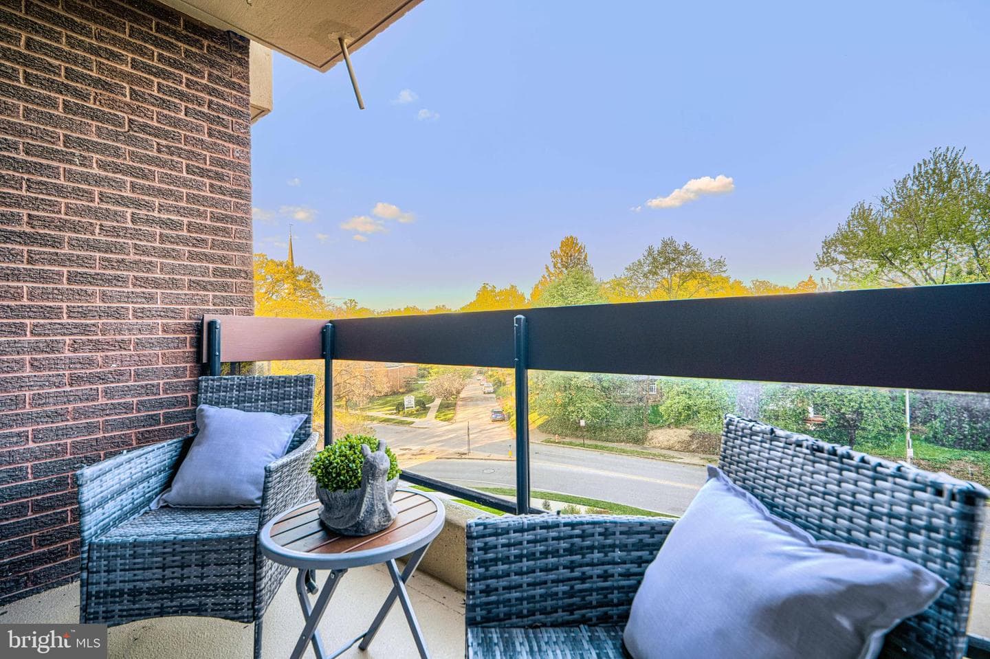 4100 N Charles Street #412 photo 23
