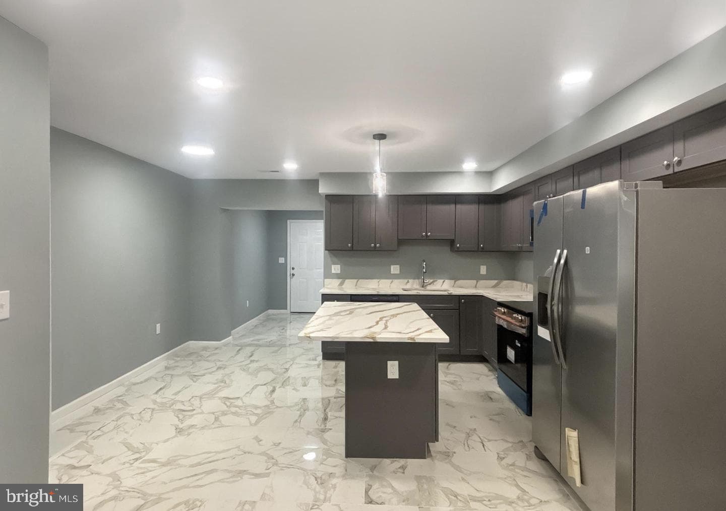 1341 Cambria Street photo 6