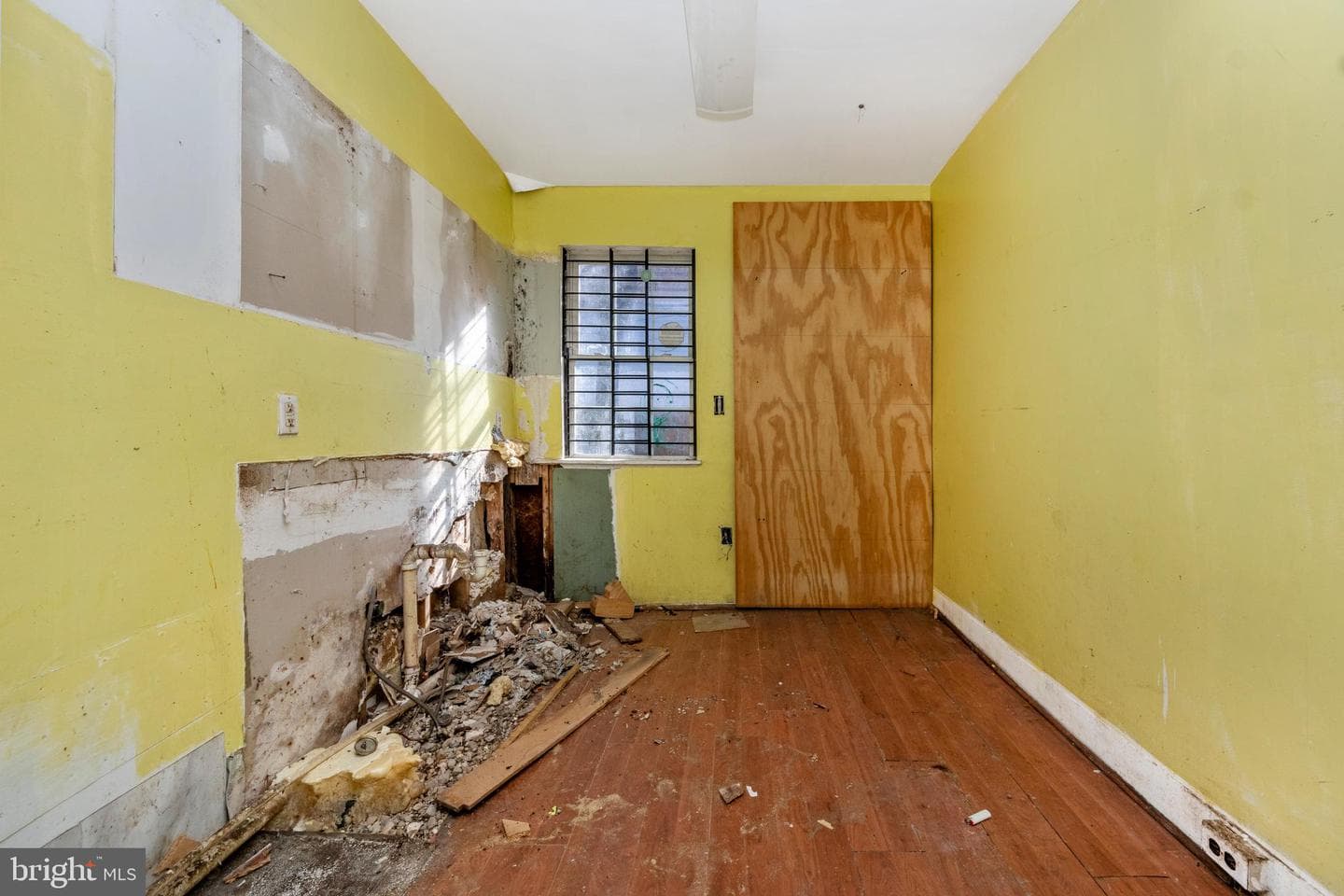 2365 Washington Boulevard photo 11