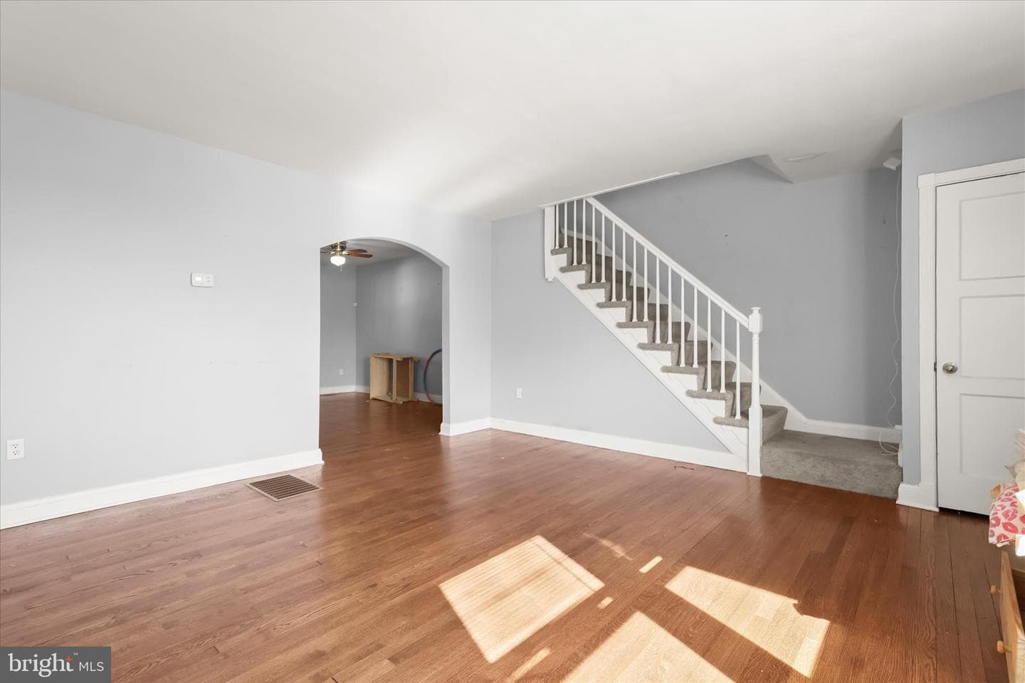 1504 N Linwood Avenue photo 4