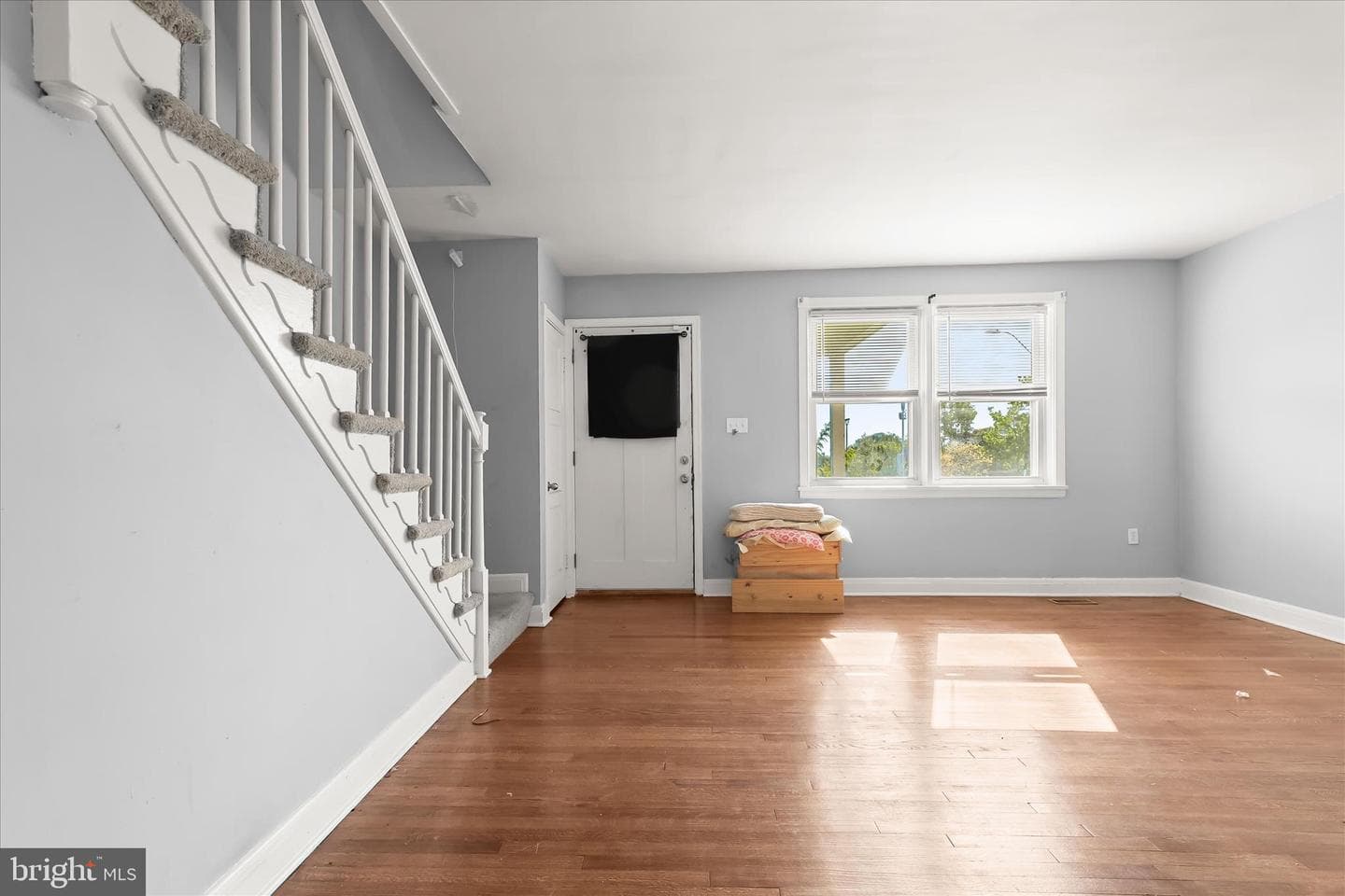 1504 N Linwood Avenue photo 6