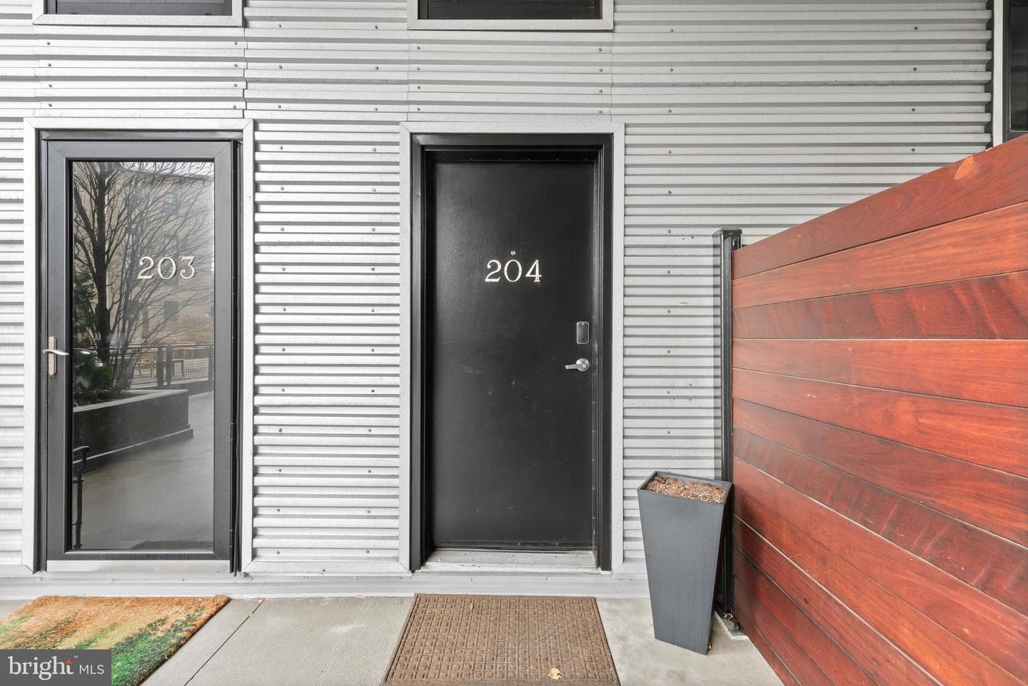1220 Bank Street #204 photo 27