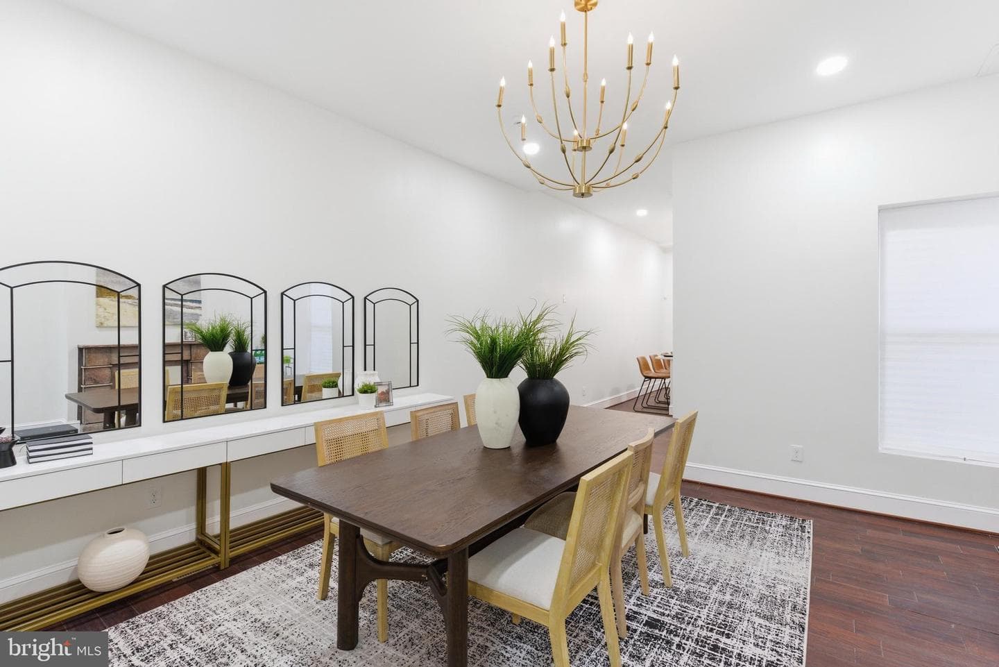 1526 Mcculloh Street photo 11