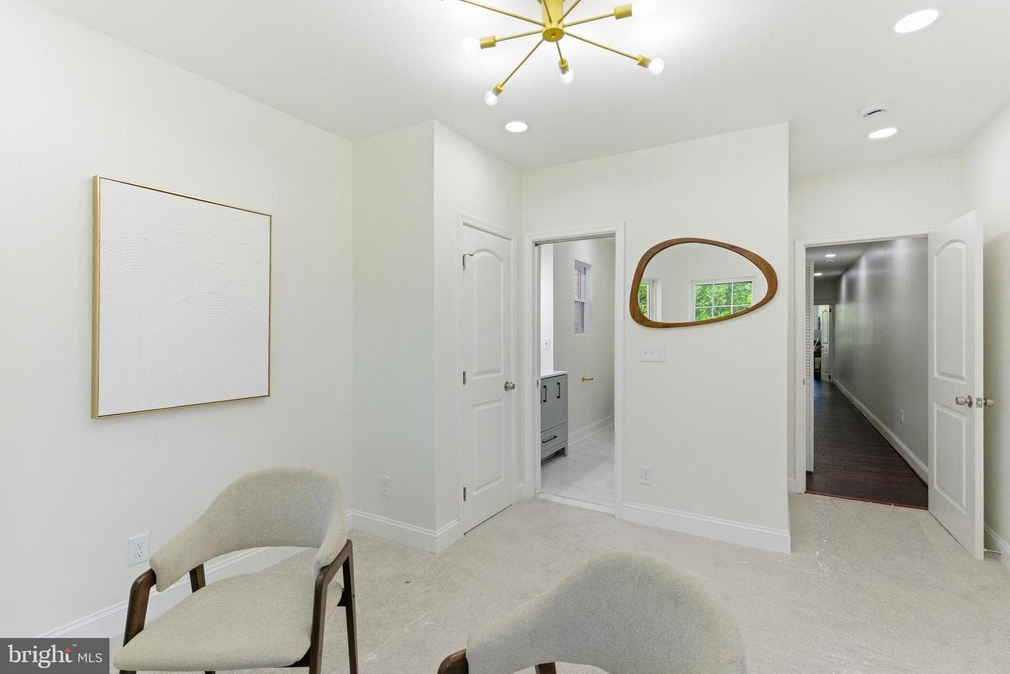 1526 Mcculloh Street photo 28