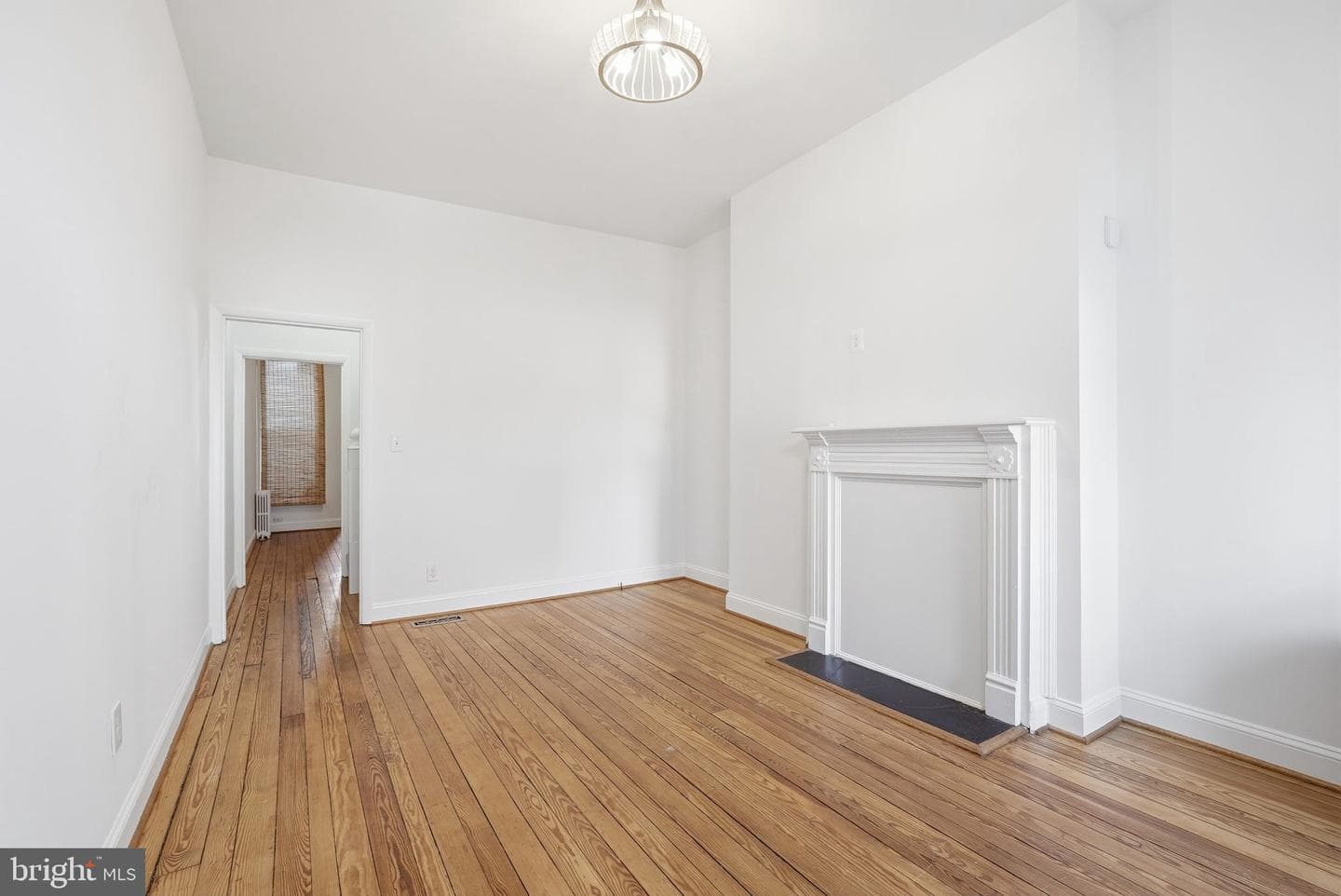 129 N Collington Avenue photo 2