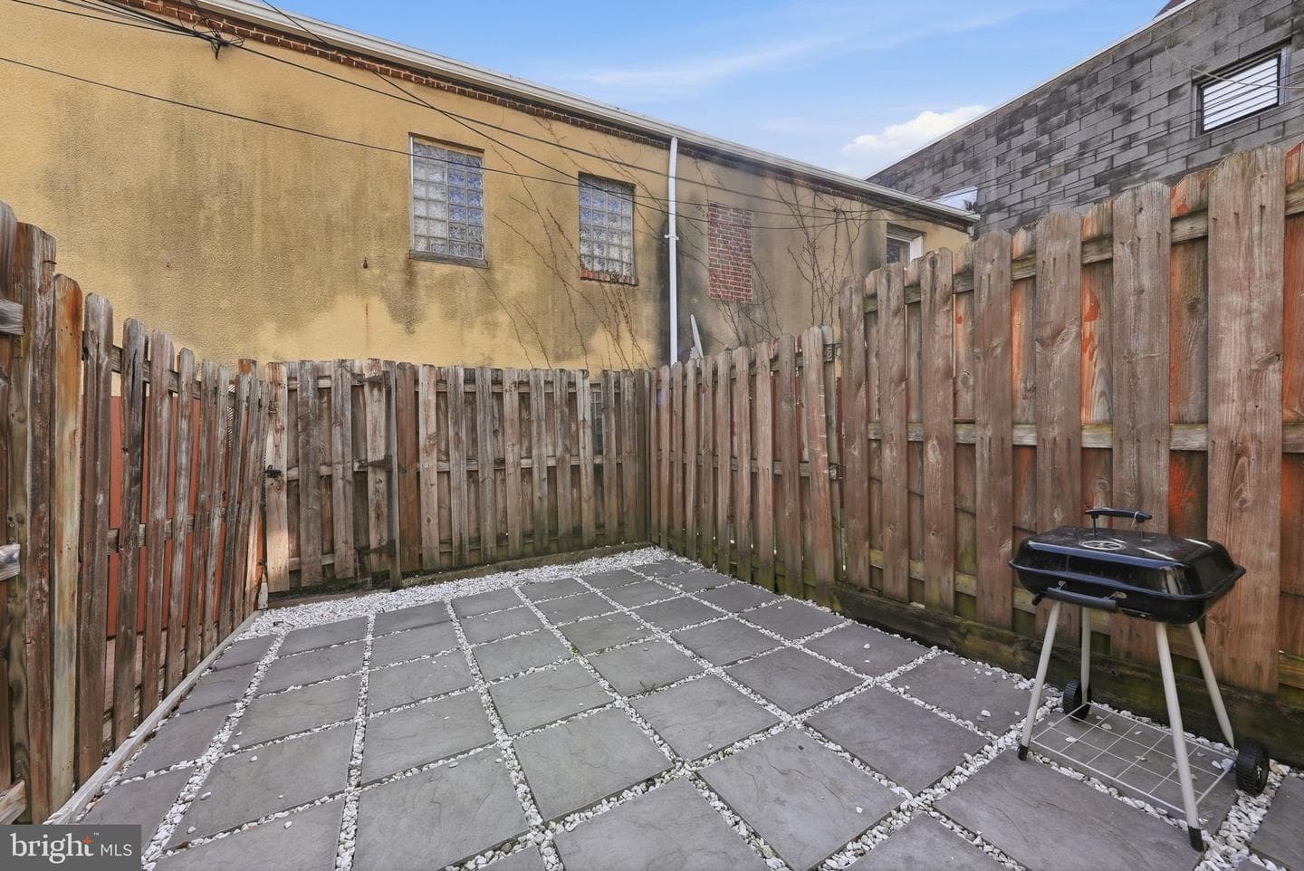 129 N Collington Avenue photo 22