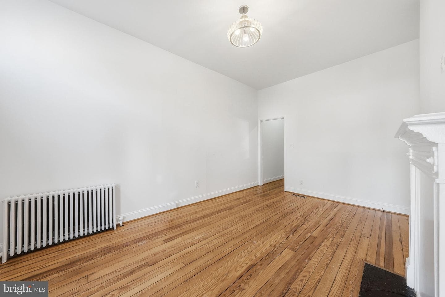 129 N Collington Avenue photo 4