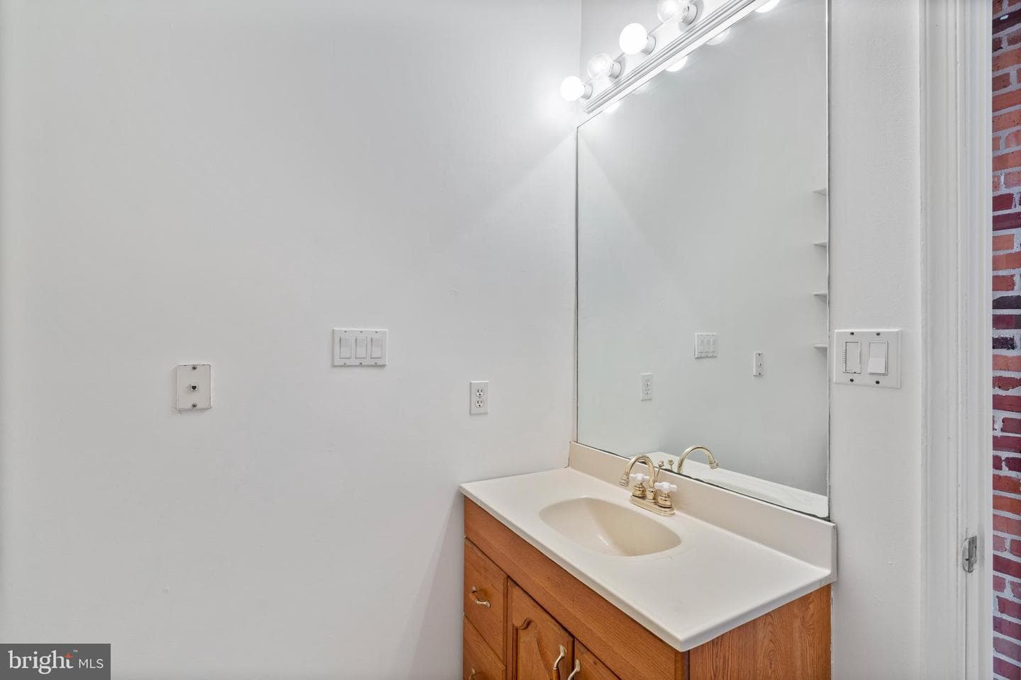1407 Webster Street photo 25