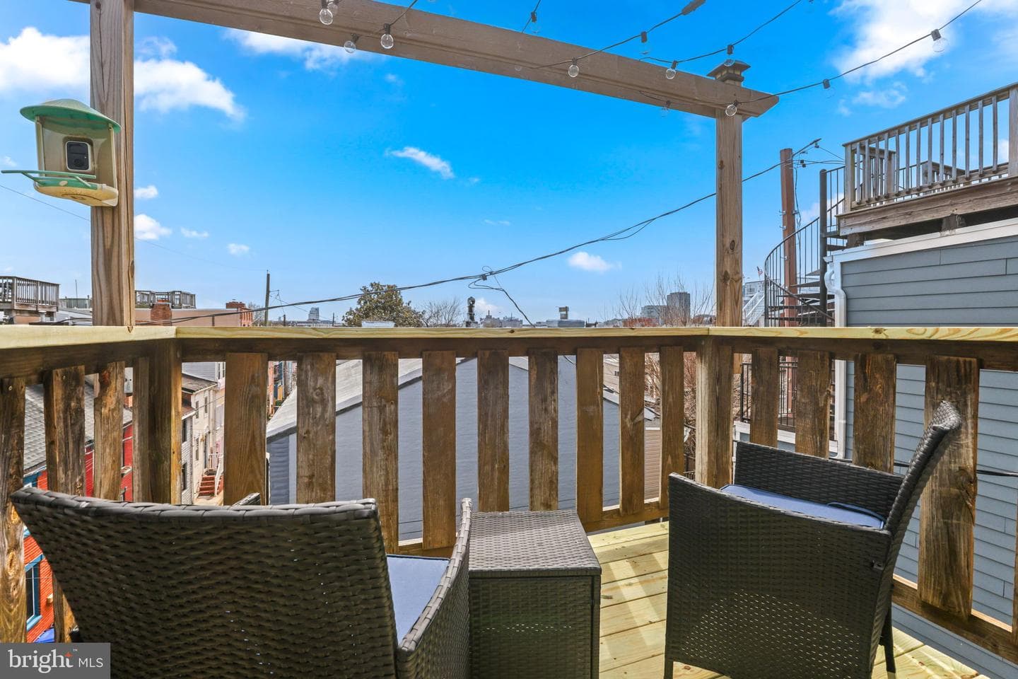 1811 Gough Street photo 25