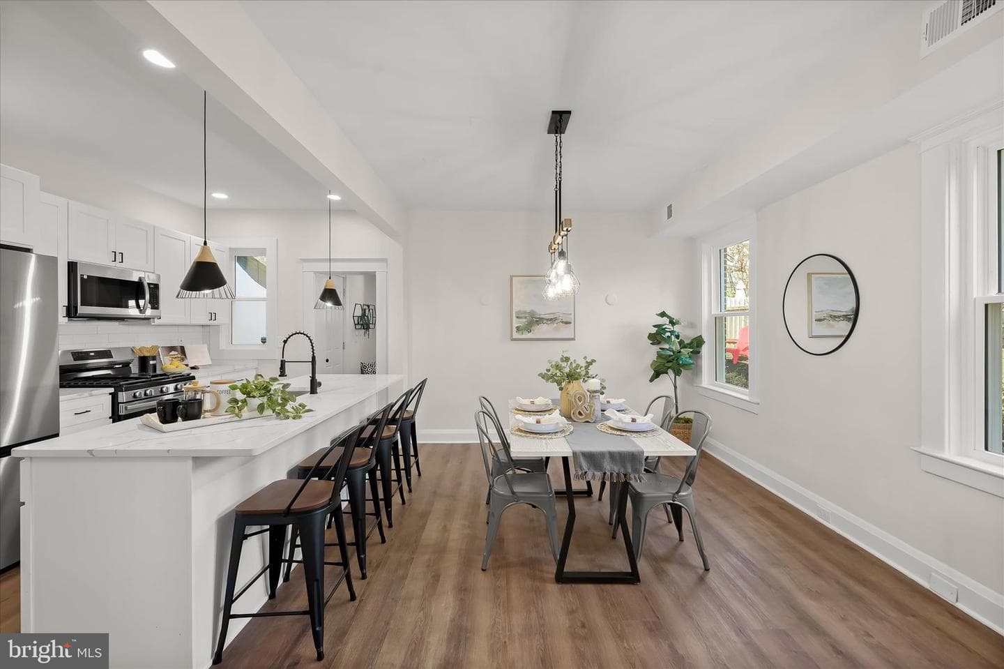 614 Stamford Road photo 3