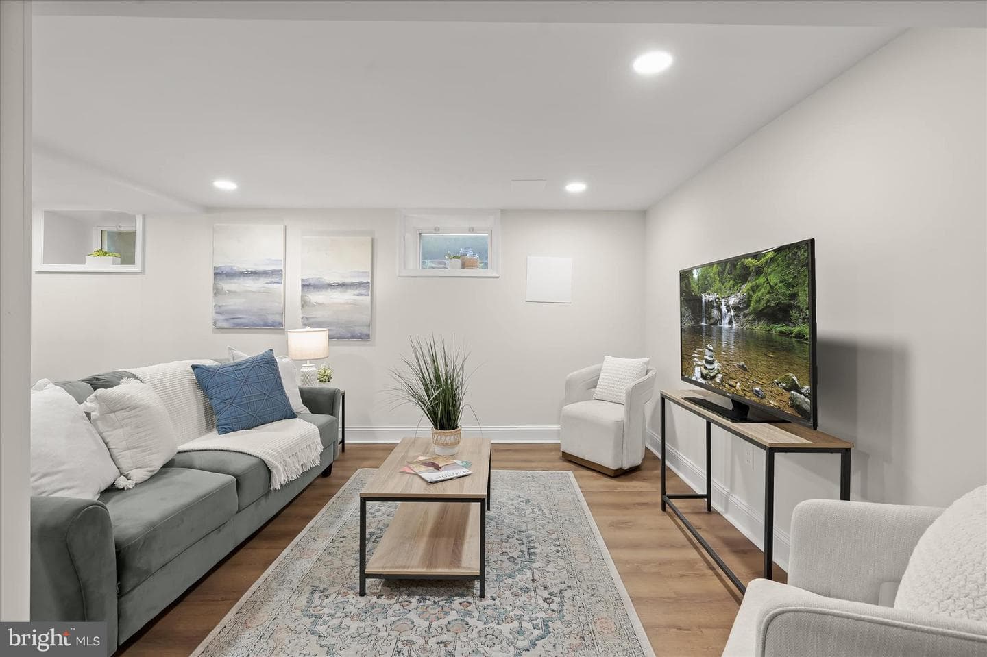 614 Stamford Road photo 31