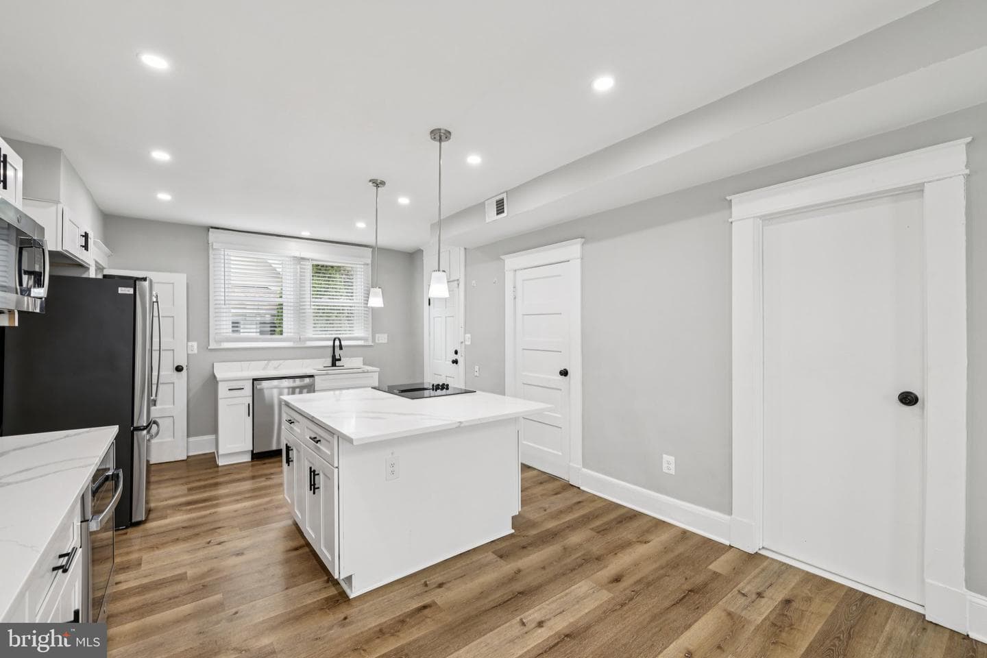 4118 Kathland Avenue photo 12