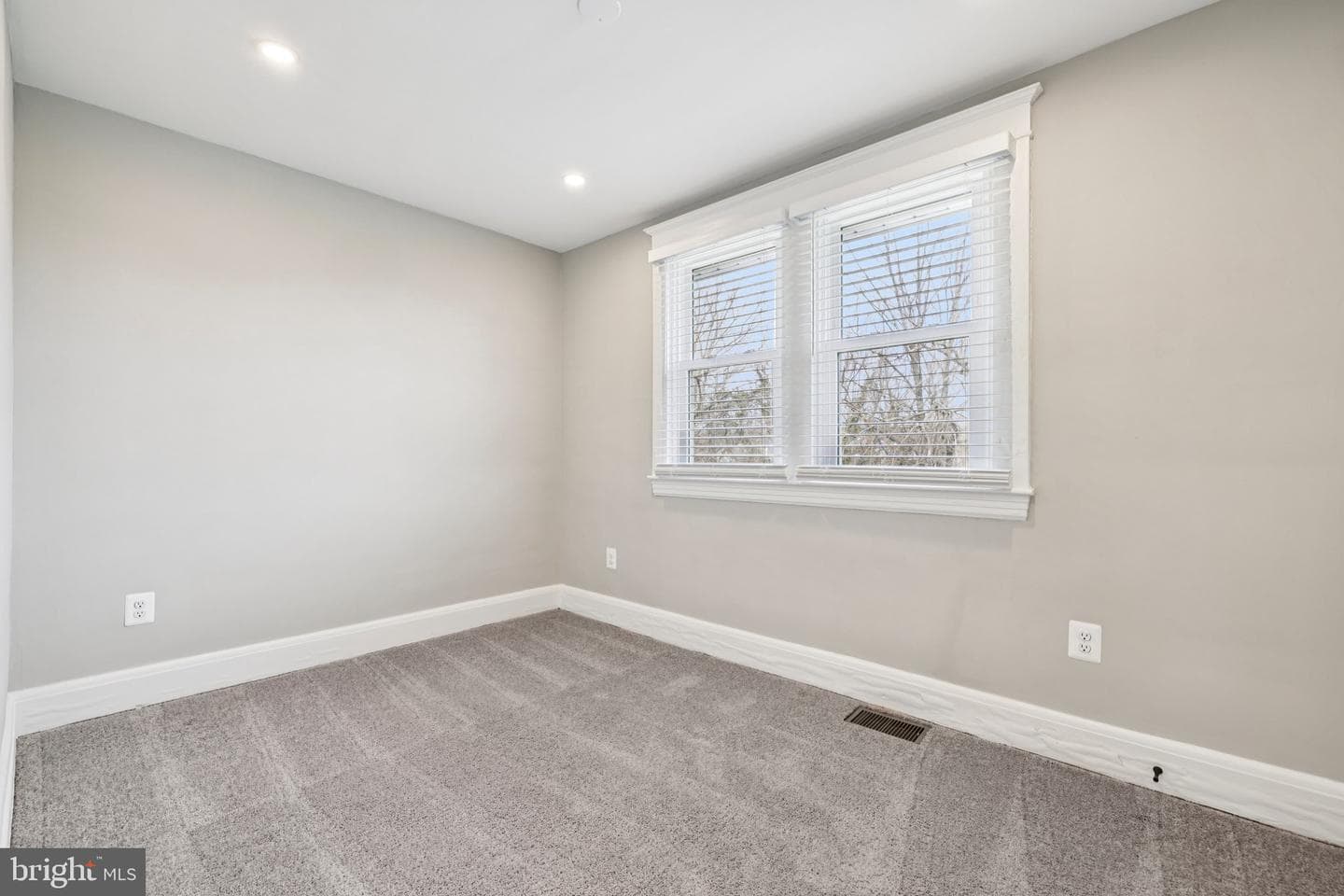 4118 Kathland Avenue photo 15