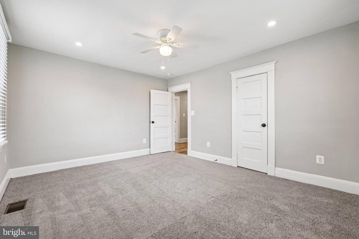 4118 Kathland Avenue photo 24