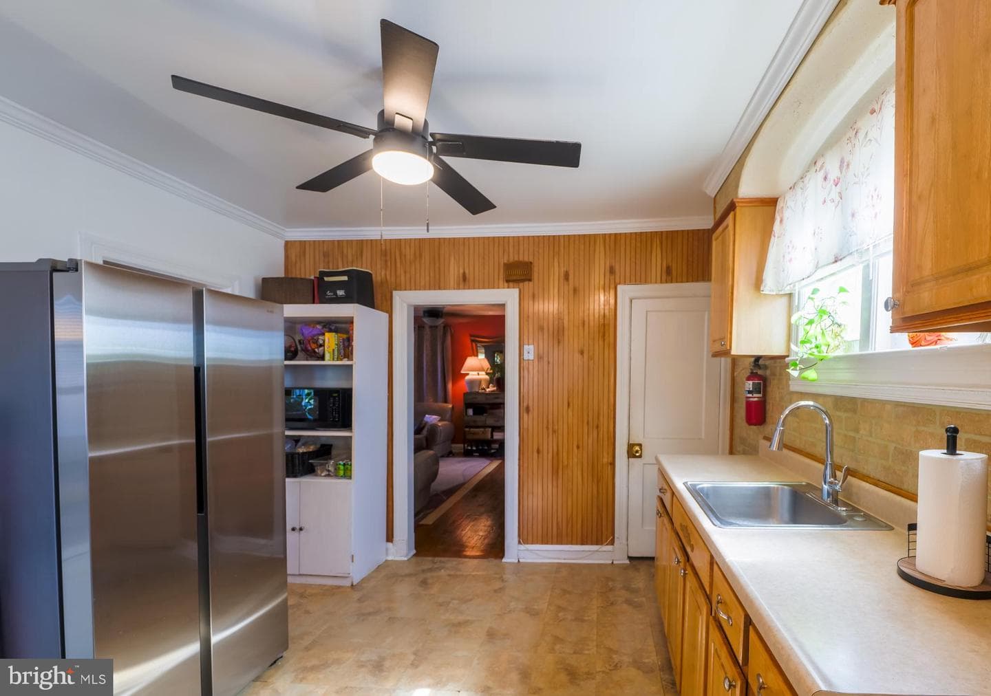5320 Grindon Avenue photo 22