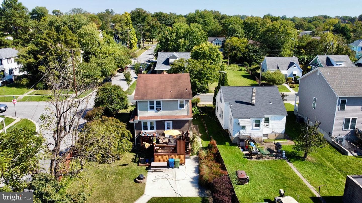 5320 Grindon Avenue photo 4