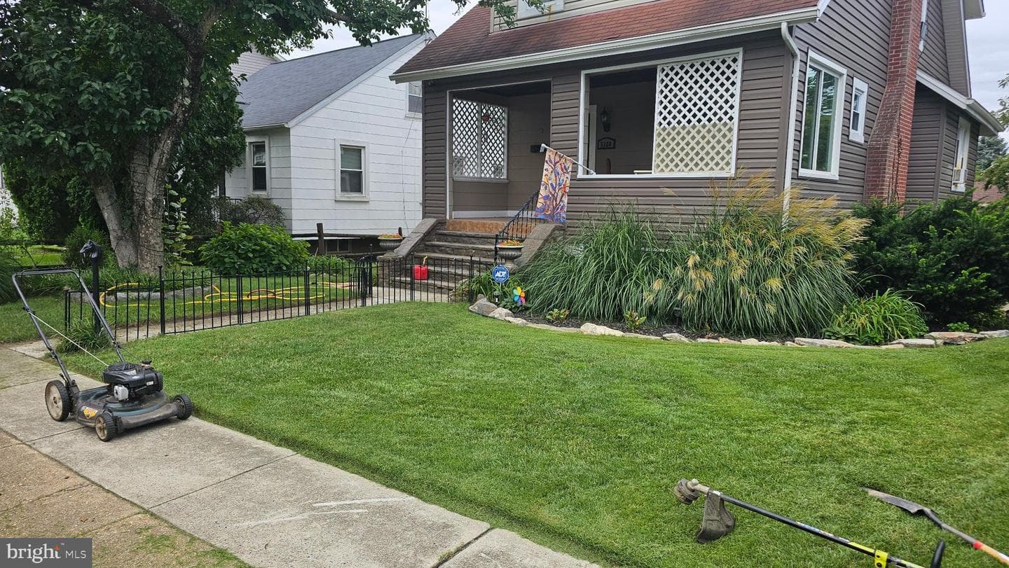 5320 Grindon Avenue photo 6
