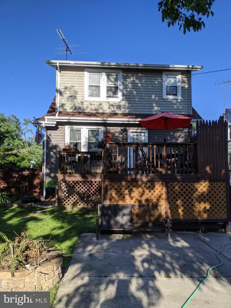 5320 Grindon Avenue photo 9