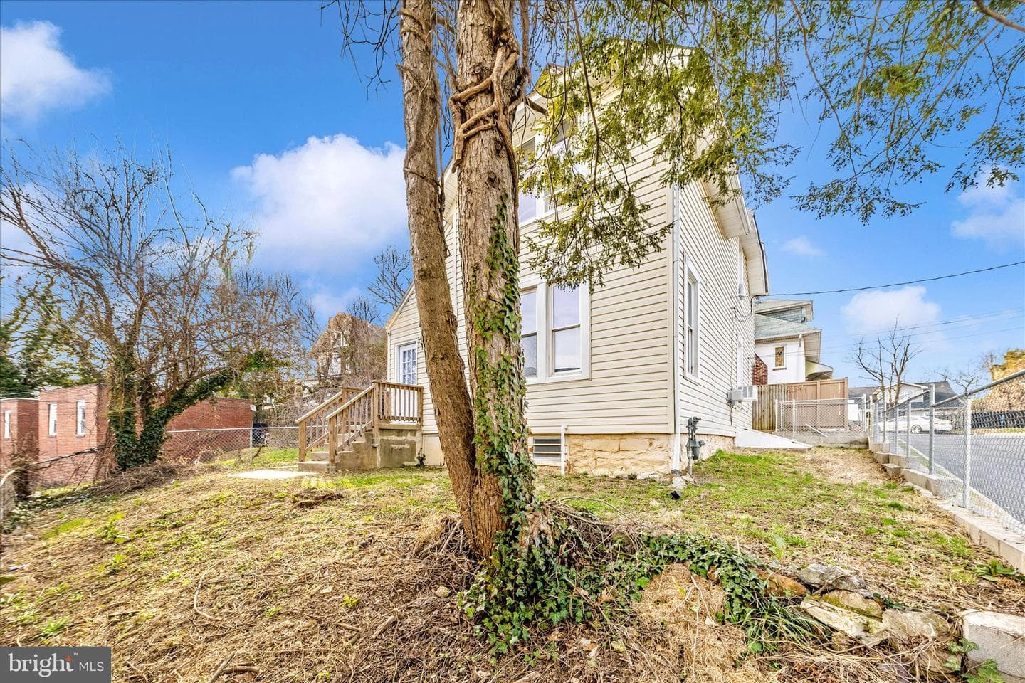 2905 Goodwood Road photo 42