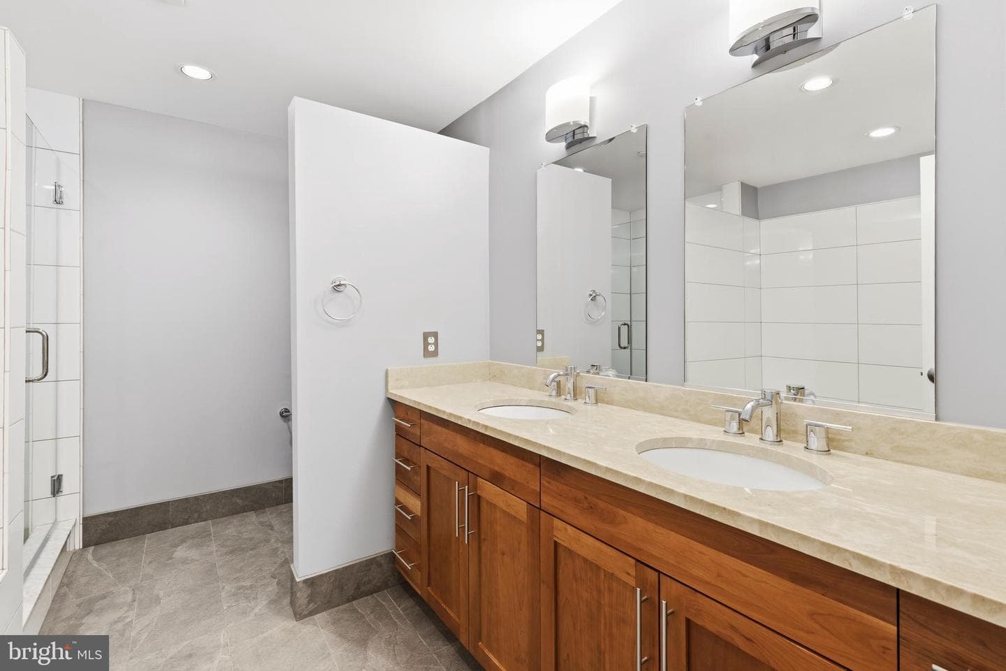 1200 Steuart Street #1035 photo 50