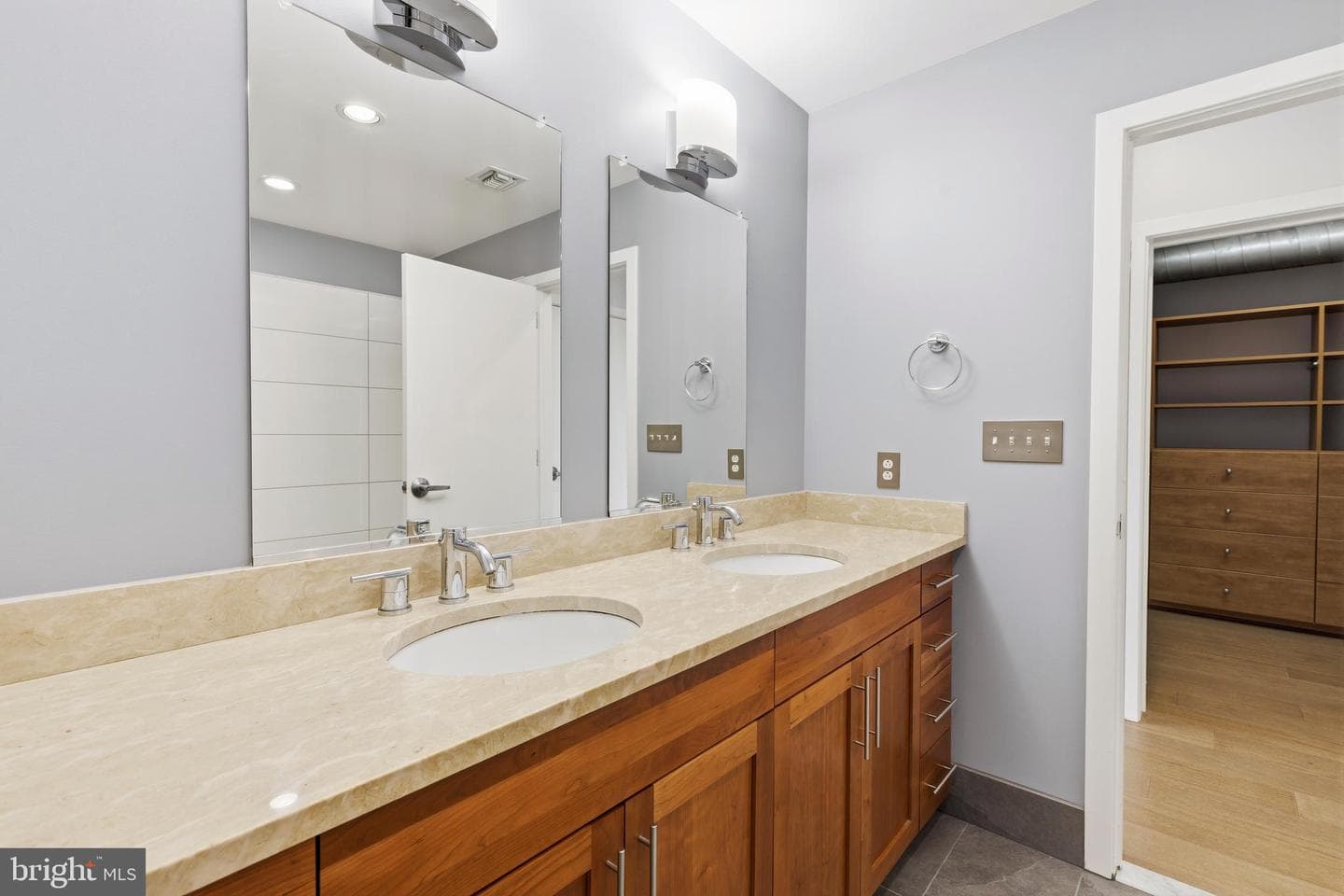 1200 Steuart Street #1035 photo 54