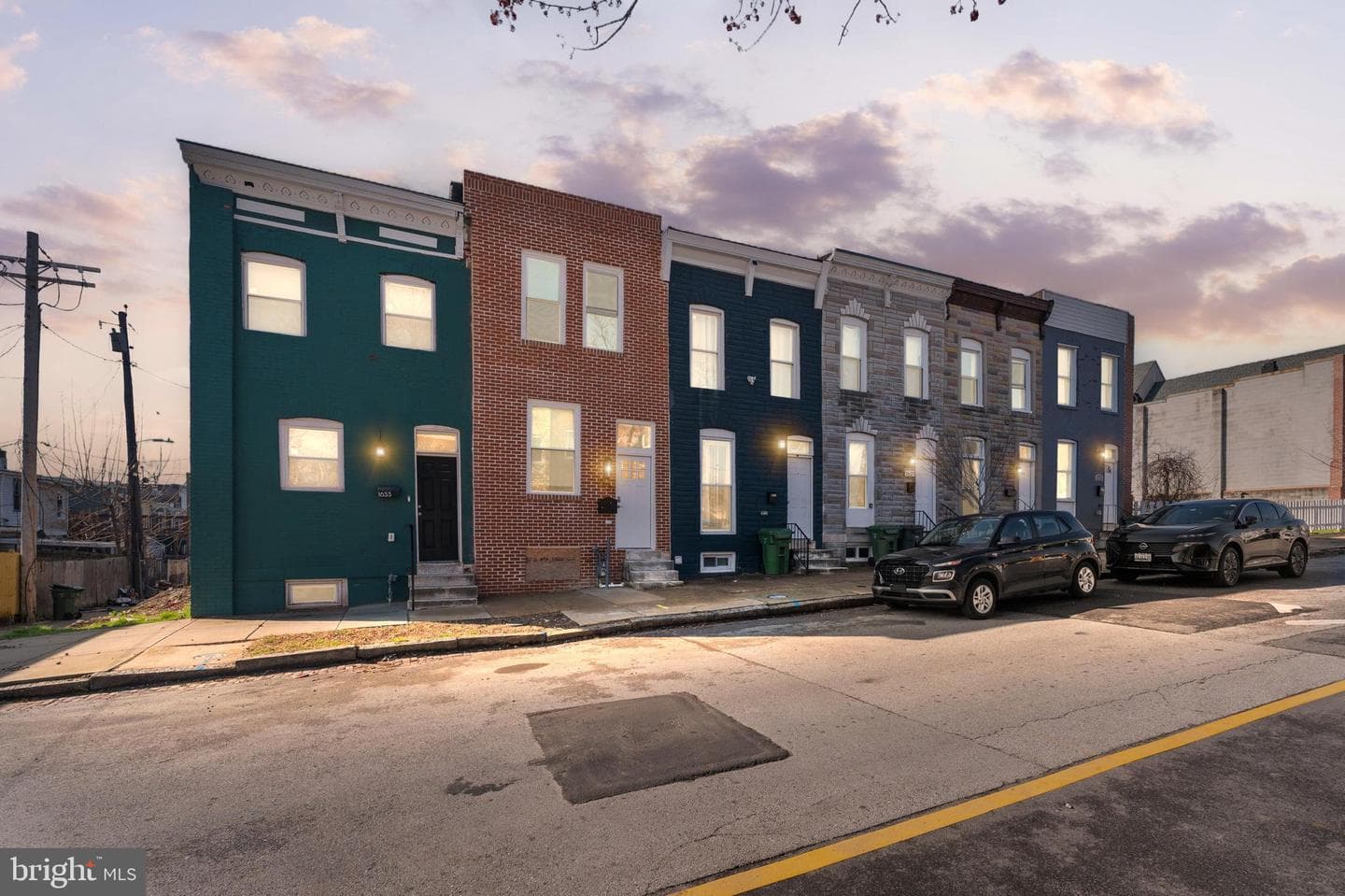 1631 E Oliver Street photo 2