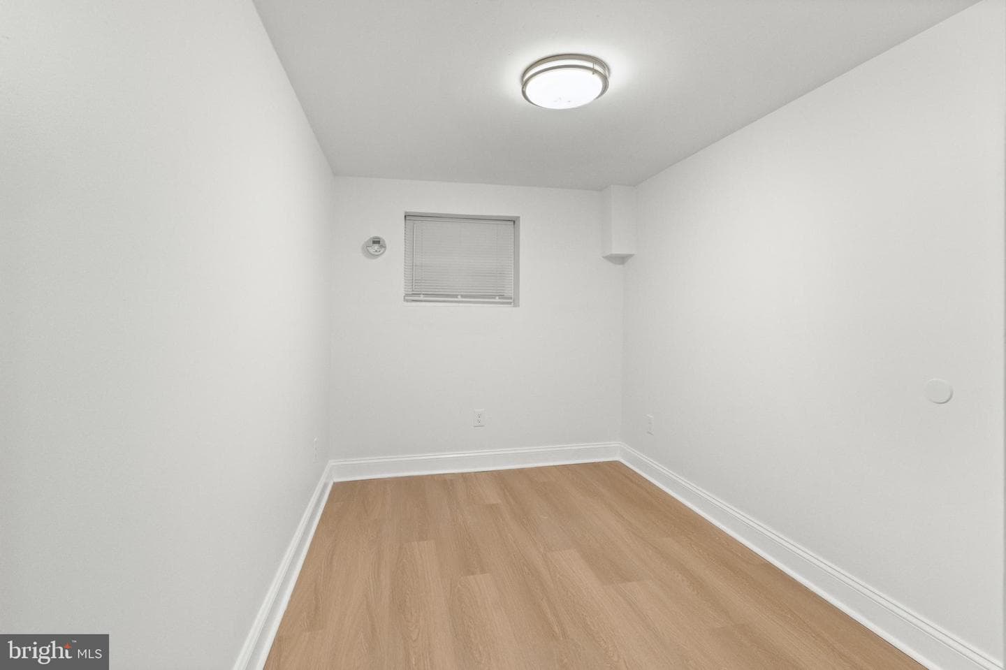 1631 E Oliver Street photo 31