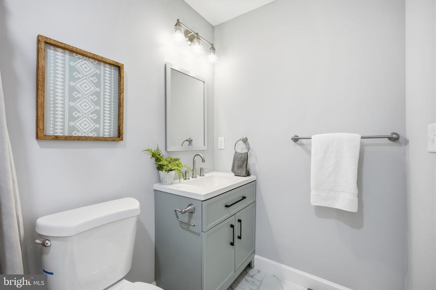 2010 E Lafayette Avenue photo 14
