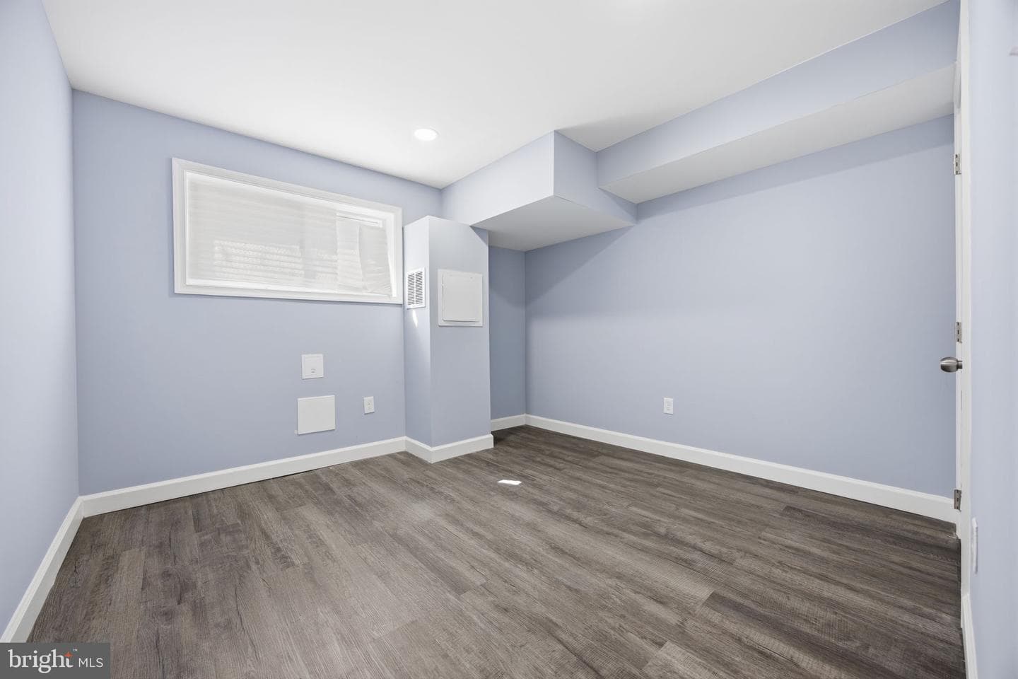 2010 E Lafayette Avenue photo 25