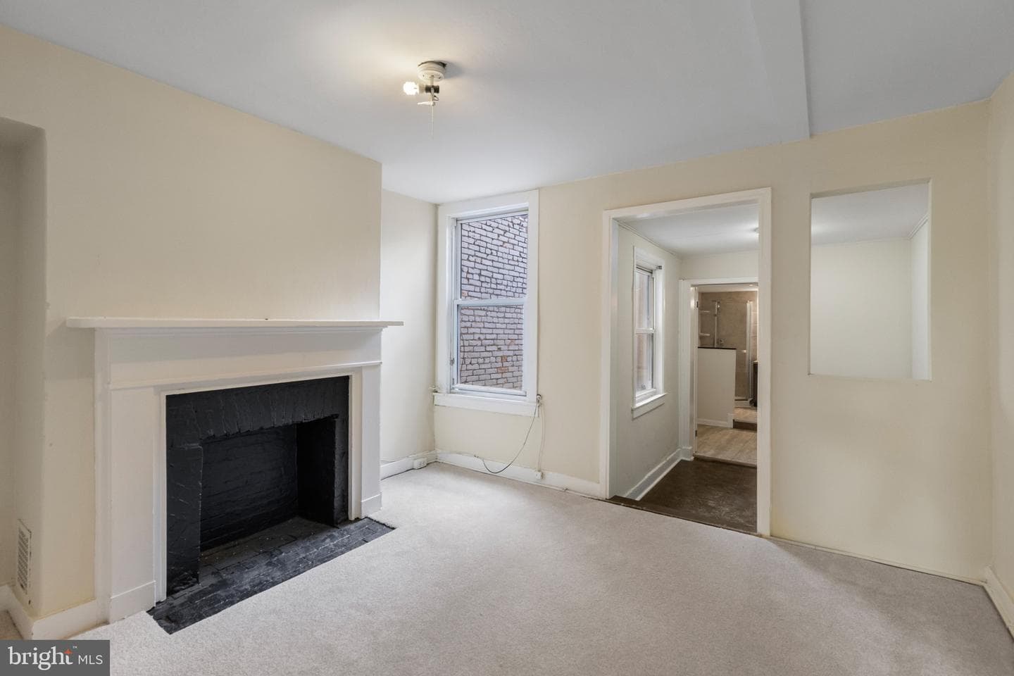 119 Poppleton Street S photo 18