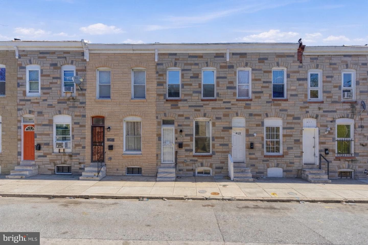 415 N Glover Street photo 1