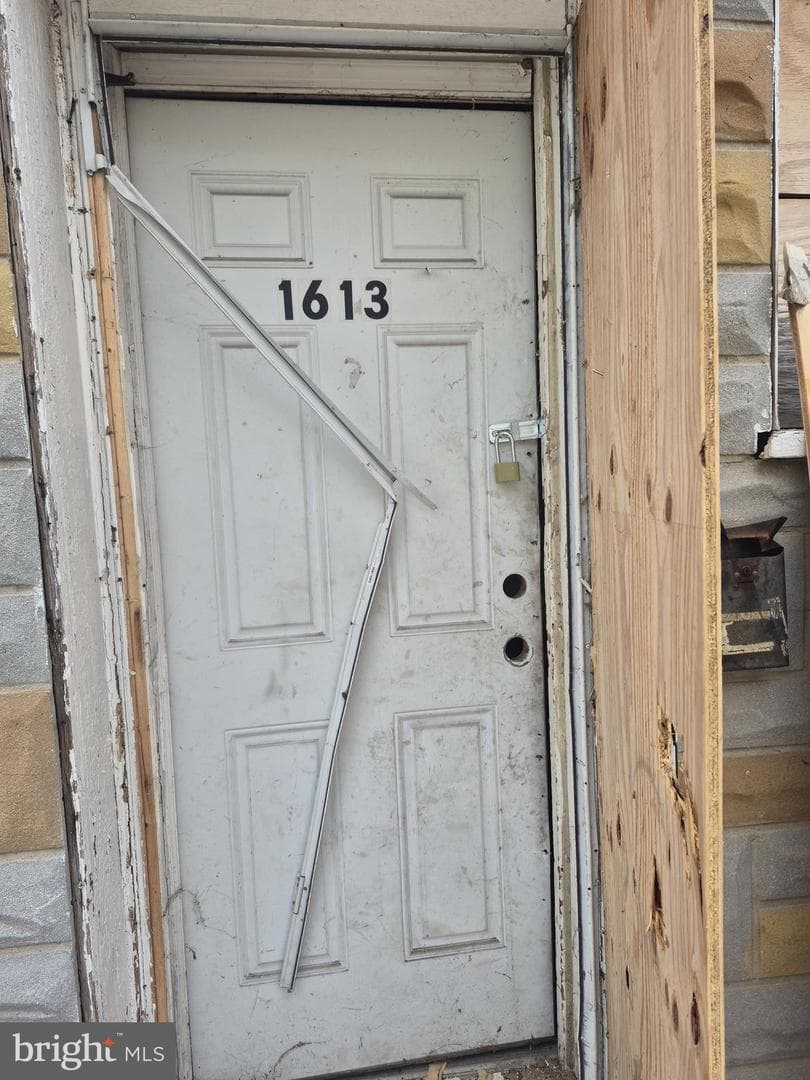 1613 Westwood Avenue photo 4