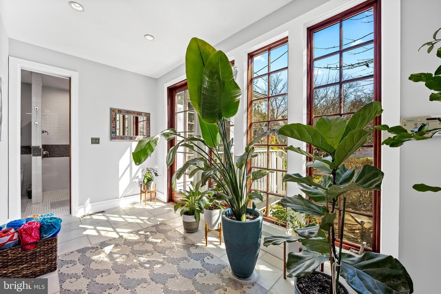 4503 Roland Avenue photo 31