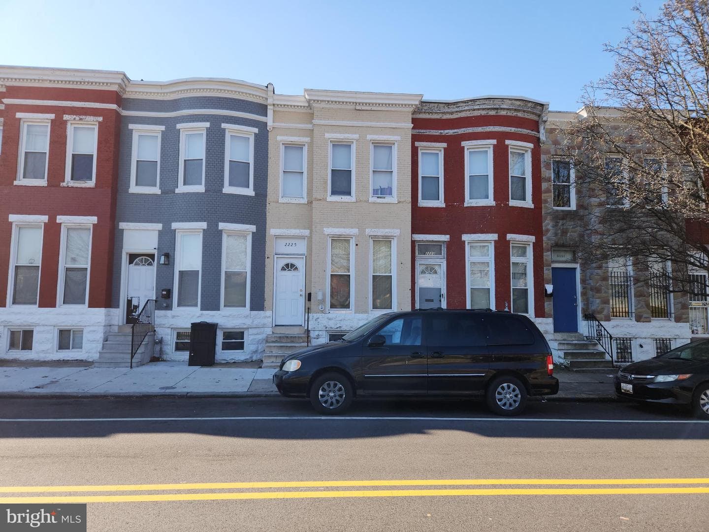 2225 E Preston St photo 1