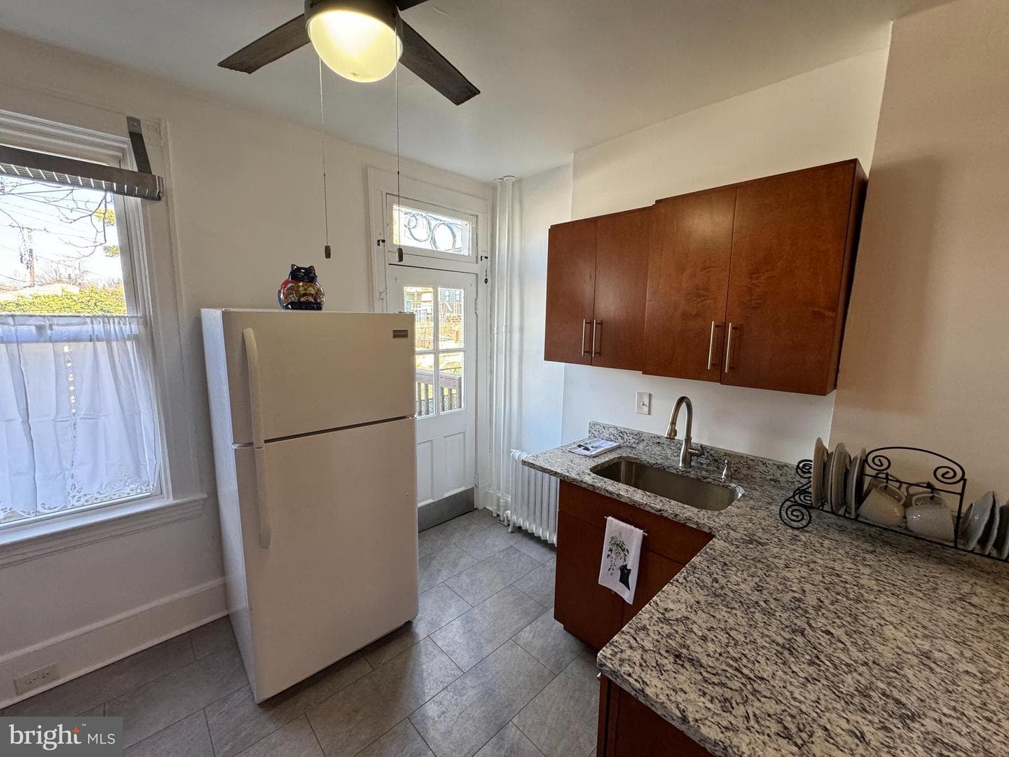 1212 Cox Street photo 13