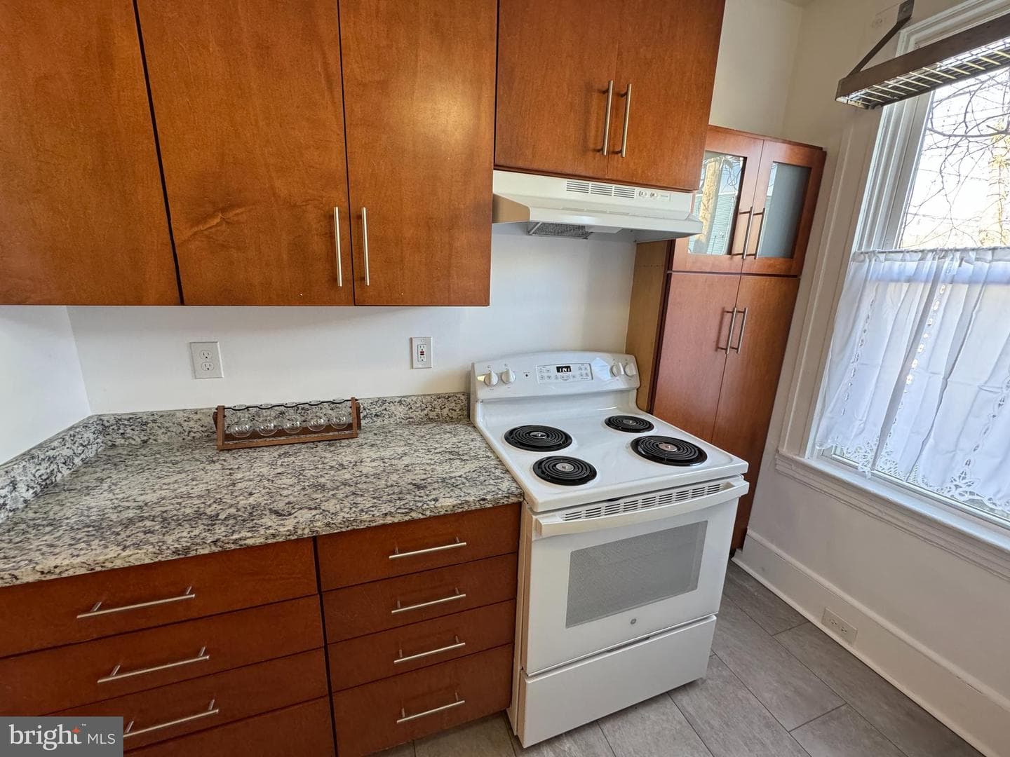 1212 Cox Street photo 16