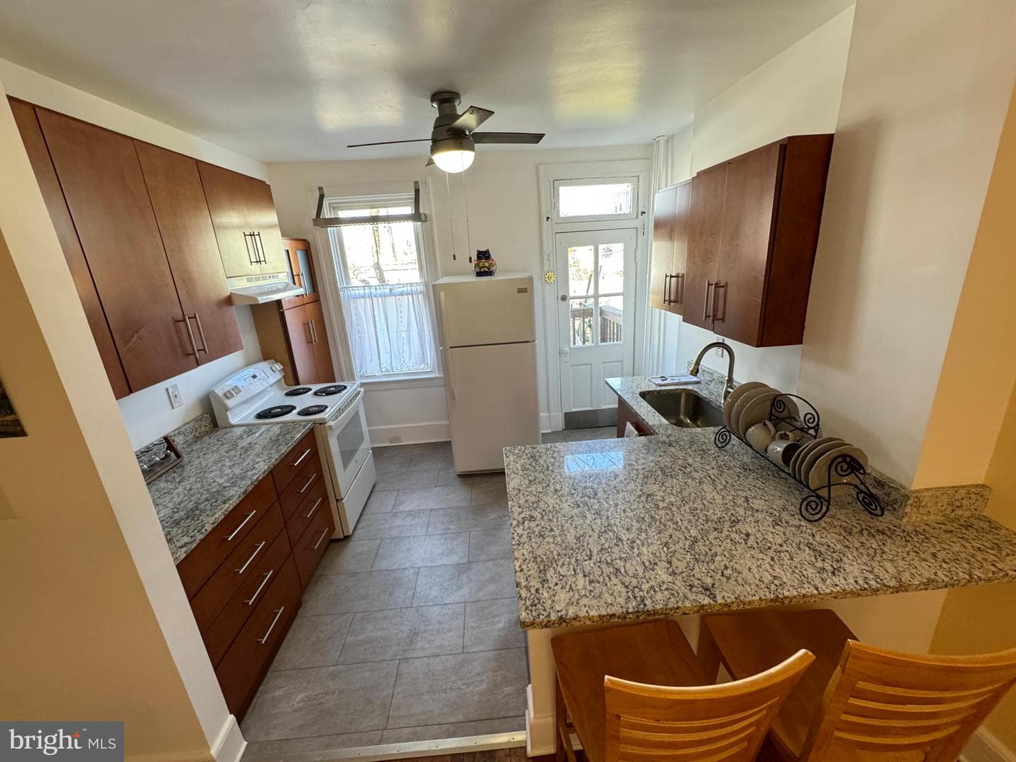 1212 Cox Street photo 24